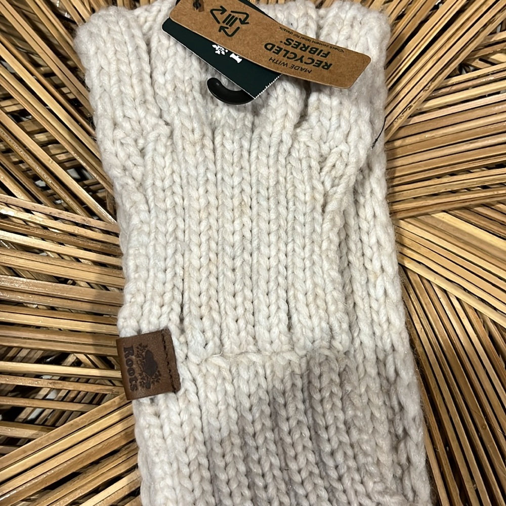 NWT Roots headband - Picture 2 of 3